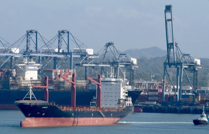 Der Betreiber der Häfen an beiden Seiten des Panama-Kanals will diese an ein US-Konsortium verkaufen.<span class='image-autor'>Foto: IMAGO/ZUMA Press Wire/IMAGO/Mark Hertzberg</span>