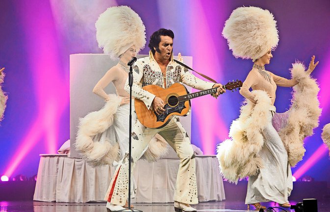 Nils Strassburg ist einer der besten Elvis Presley-Interpreten – das zeigt er auch in „Legendary: Elvis“<span class='image-autor'>Foto: Friedrichsbau-Varieté</span>
