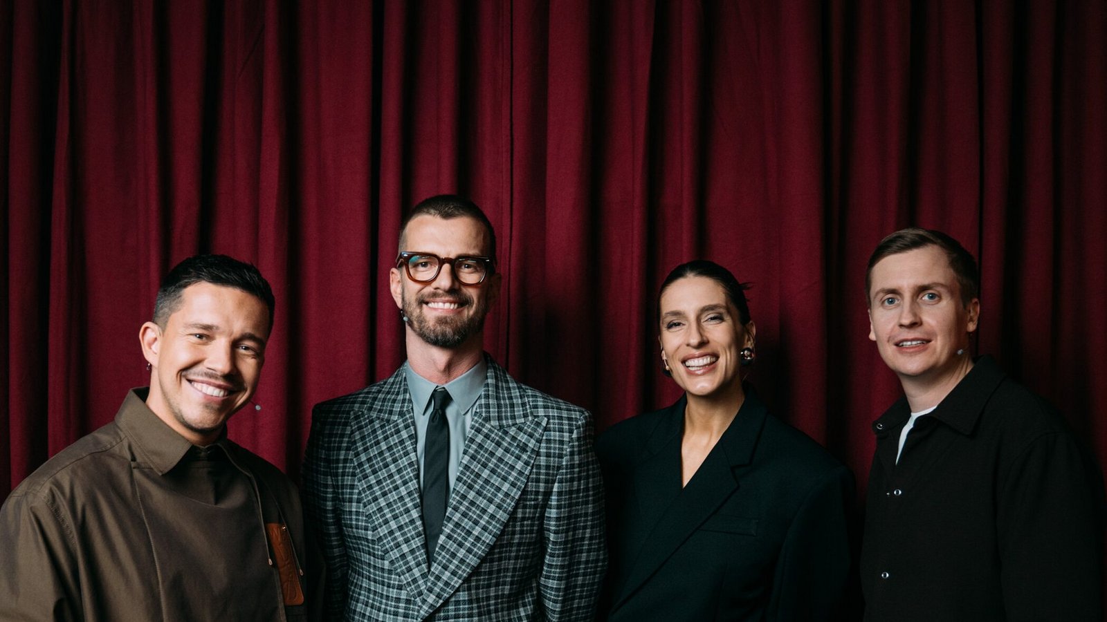 Der Cast der 11. Staffel von "Wer stiehlt mir die Show?": Nico Santos, Joko Winterscheidt, Andrea Petkovic und Till Reiners (v. l.).Foto: Joyn/Florida TV/Julian Mathieu