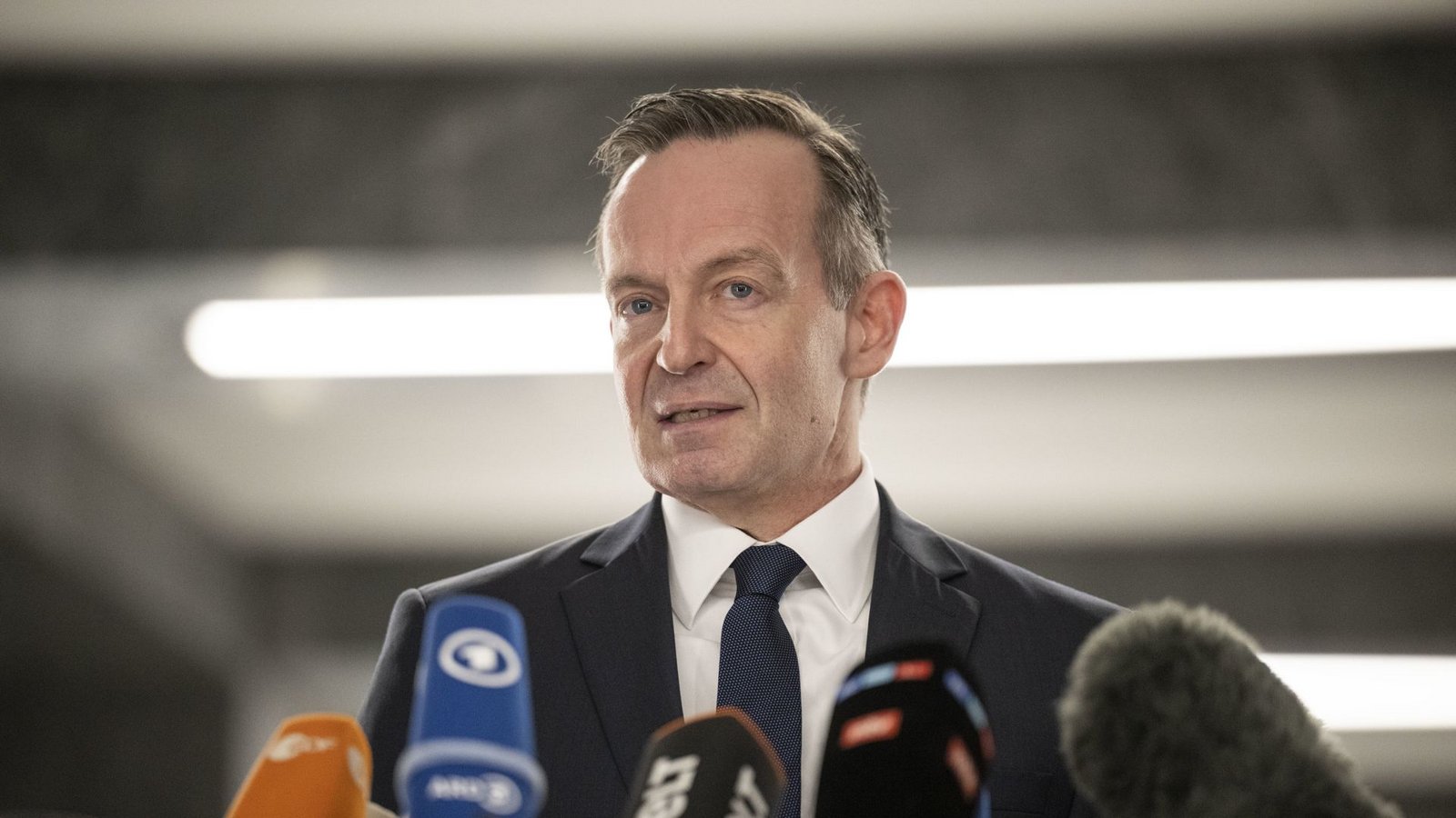 Malt das Schreckgespenst von Fahrverboten an die Wand: Bundesverkehrsminister Volker Wissing (FDP).Foto: dpa/Hannes P Albert Malt das Schreckgespenst von Fahrverboten an die Wand: Bundesverkehrsminister Volker Wissing (FDP).Foto: dpa/Hannes P Albert