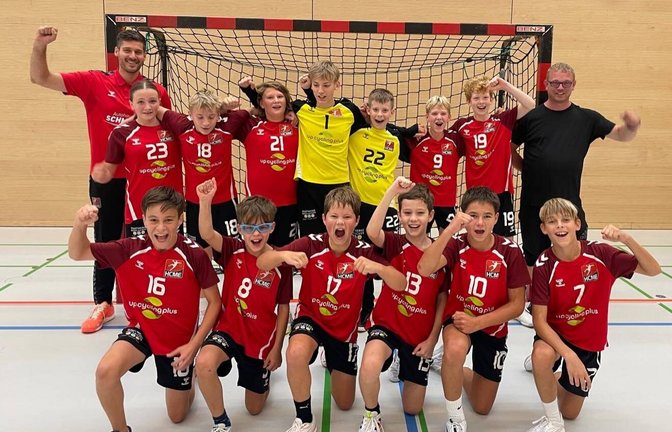 Großer Jubel bei der D 1 des HC Metter-Enz über den Sieg gegen Bottwar. <span class='image-autor'>Foto: privat</span>