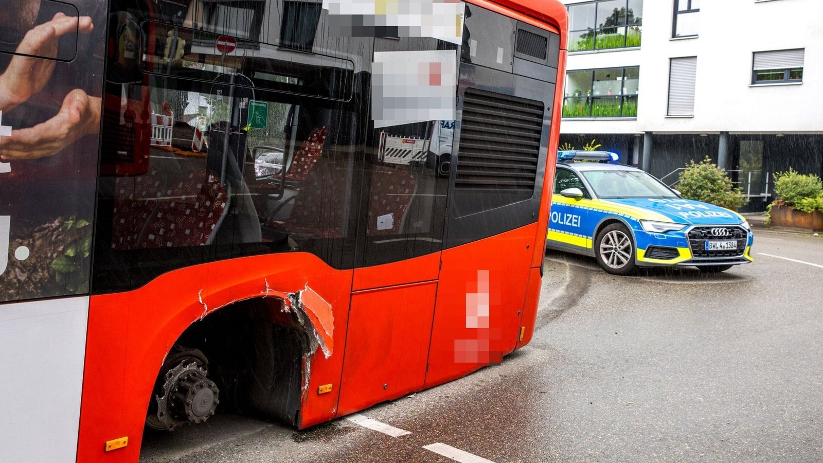 Die Polizei regelte den Verkehr.Foto: 7aktuell.de/Kevin Lermer/7aktuell.de | Kevin Lermer Die Polizei regelte den Verkehr.Foto: 7aktuell.de/Kevin Lermer/7aktuell.de | Kevin Lermer
