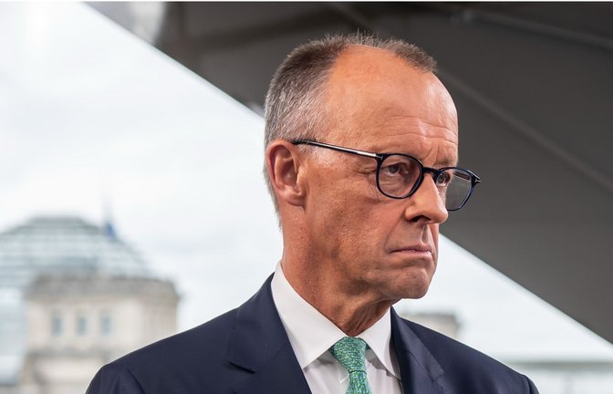 Ist allein der Kanzler schuld? Viele Bürger halten die Demokratie für überfordert.<span class='image-autor'>Foto: Michael Kappeler/dpa</span>