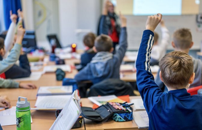 Die Landesregierung will die offenen Stellen vollständig nachbesetzen.<span class='image-autor'>Foto: IMAGO/Funke Foto Services</span>