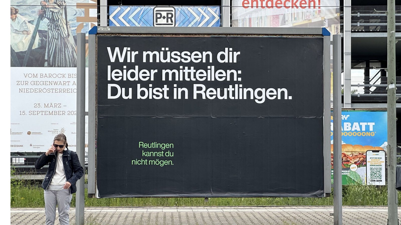 ... „entschuldigen“ sich bei Bahnreisenden...Foto: StZN/Buchmann ... „entschuldigen“ sich bei Bahnreisenden...Foto: StZN/Buchmann