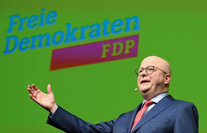 FDP-Landeschef Michael Theurer wurde am Samstag beim Parteitag wiedergewählt.<span class='image-autor'>Foto: dpa/Bernd Weißbrod</span>