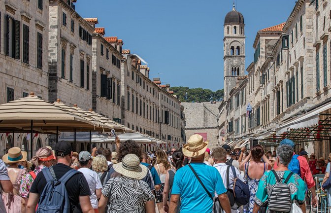 Dubrovnik gilt im Sommer als überfüllt.<span class='image-autor'>Foto: dpa</span>