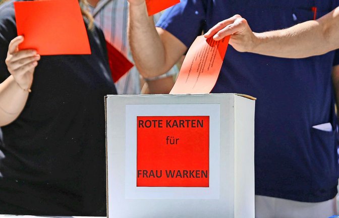Auch die Gewerkschaft Verdi hat bereits zu Protesten gegen die Sparpläne der Bundesregierung im Gesundheitsbereich aufgerufen – wie hier vor einer Klinik in Berlin.<span class='image-autor'>Foto: IMAGO/dts Nachrichtenagentur</span>