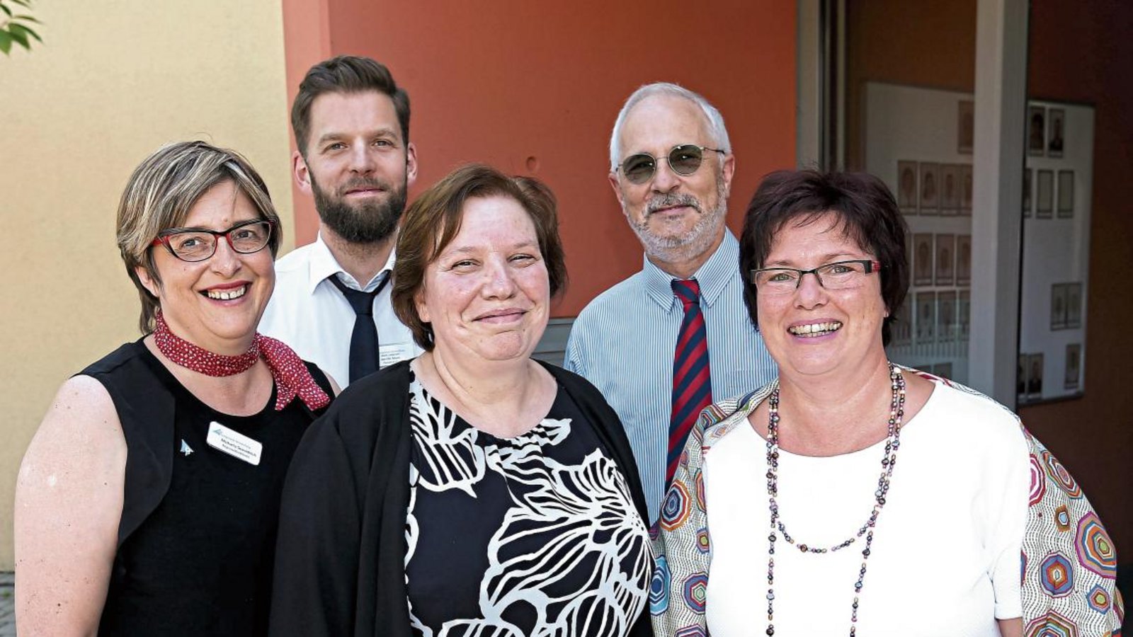 Personalrochade bei der Evangelischen Heimstiftung für die Einrichtungen in Hochdorf und Sersheim (von links): Michaela Sowoidnich, Jan-Ole Meyer, Petra Drenk, Ralf-Rüdiger Kirchhof und Kerstin Zerrenner.  Foto: Küppers