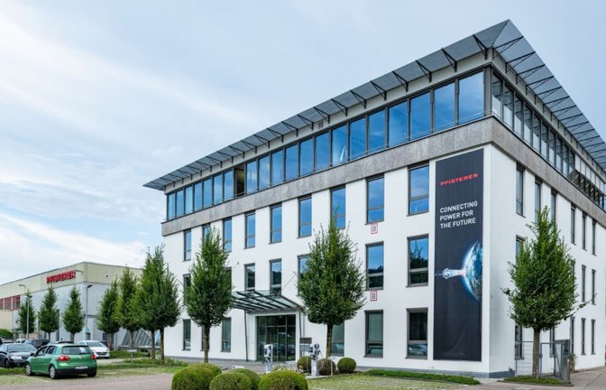 Am Stammsitz in Winterbach entwickelt PFISTERER Technologien, die weltweit zum Einsatz kommen.<span class='image-autor'>PFISTERER</span>