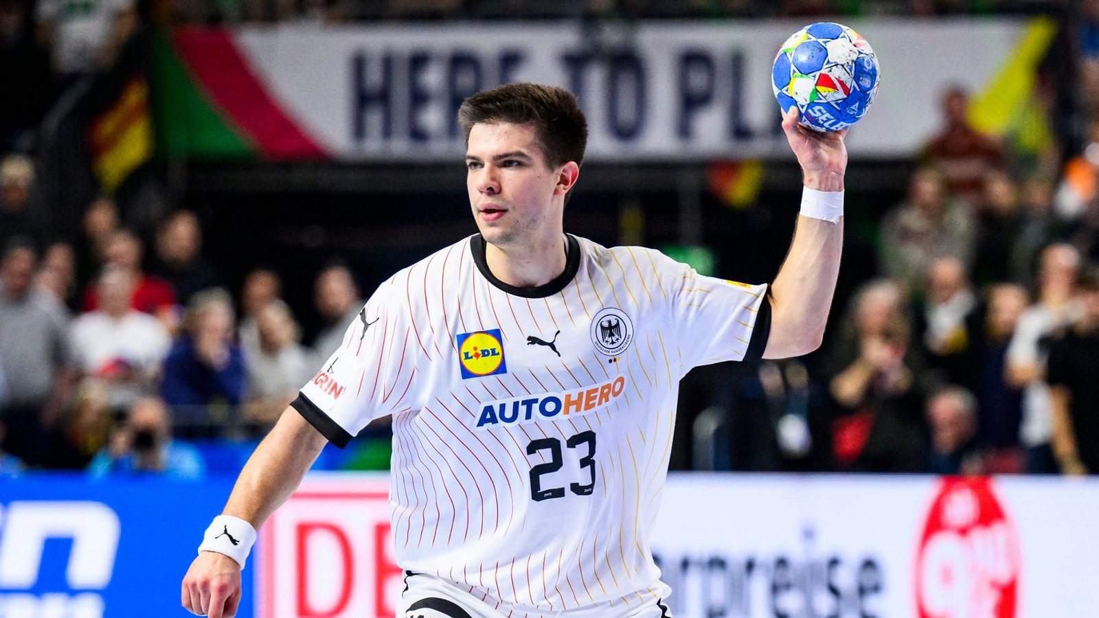 Die Handball-Europameisterschaft der Männer 2026 läuft. Doch welche Sender zeigen die Spiele im TV und Livestream?Foto: picture alliance/dpa | Tom Weller Die Handball-Europameisterschaft der Männer 2026 läuft. Doch welche Sender zeigen die Spiele im TV und Livestream?Foto: picture alliance/dpa | Tom Weller