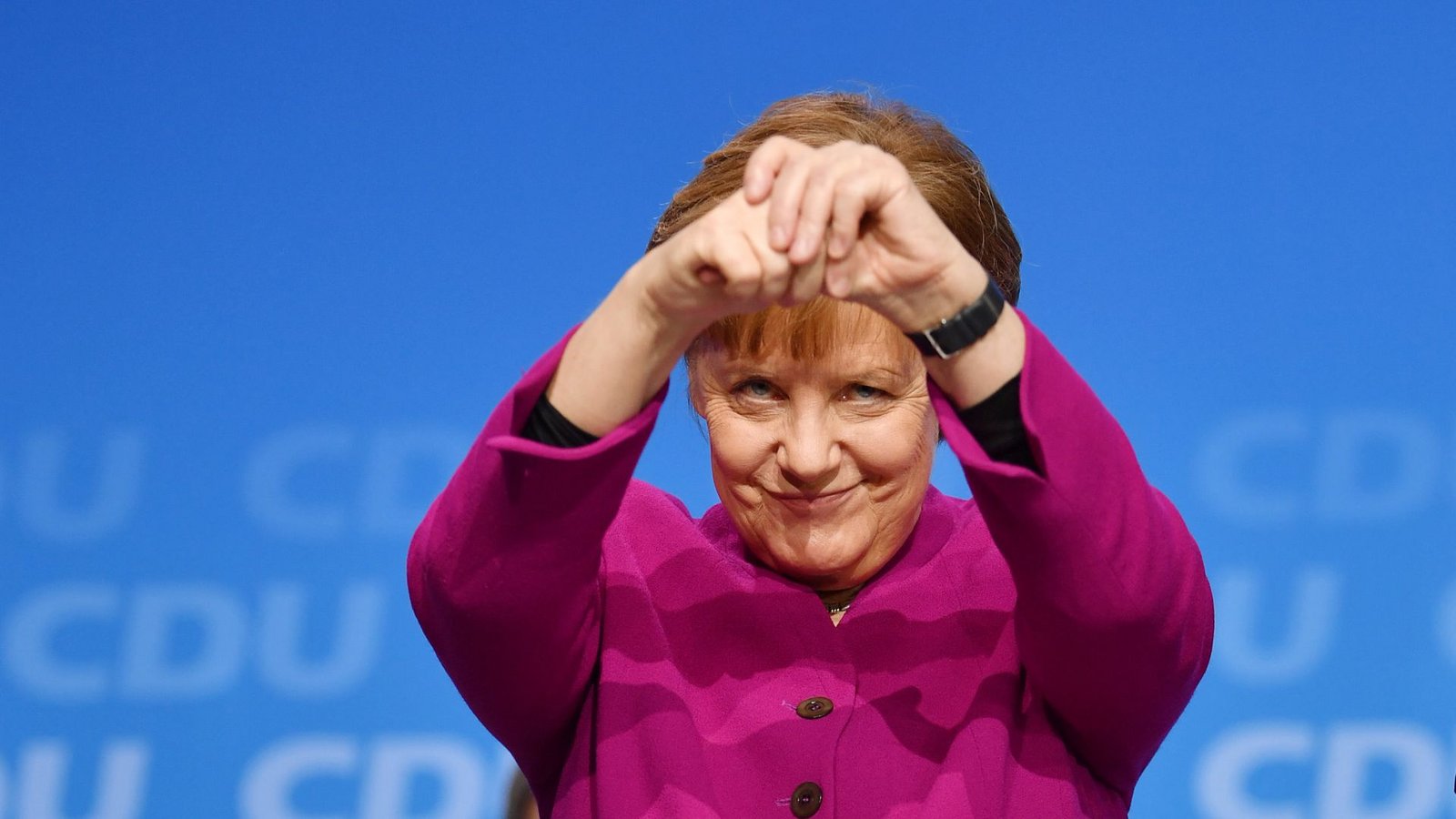 Das Geburtstagskind bedankt sich nach ihrer Rede beim CDU-Parteitag 2018.Foto: dpa/Bernd von Jutrczenka Das Geburtstagskind bedankt sich nach ihrer Rede beim CDU-Parteitag 2018.Foto: dpa/Bernd von Jutrczenka