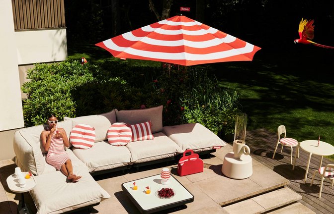 Garten-Möbel mit Retro-Charme. Streifen finden sich derzeit in vielen Draußenwohnzimmern von Stuttgart bis Kopenhagen.<span class='image-autor'>Foto: Hersteller/Fatboy</span>