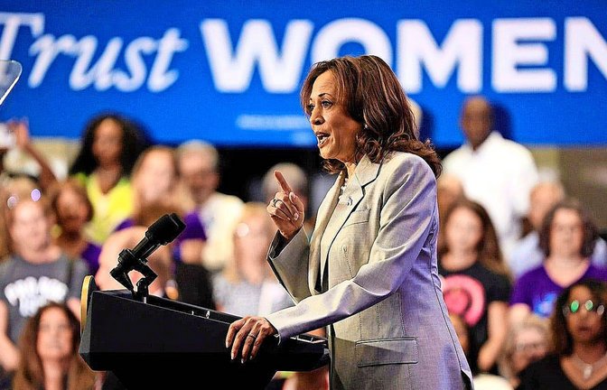 Trust Women – vertraut den Frauen. Dieser Slogan von Harris zündet nur bei einem Teil der Wählerschaft.<span class='image-autor'>Foto: USA TODAY Network/IMAGO/Corey Perrine</span>
