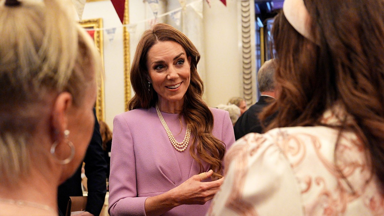 Die britische Prinzessin Kate bricht in der kommenden Woche zu ihrer ersten offiziellen Auslandsreise seit ihrer Krebsbehandlung auf. (Archivbild)Foto: Aaron Chown/PA Wire/dpa Die britische Prinzessin Kate bricht in der kommenden Woche zu ihrer ersten offiziellen Auslandsreise seit ihrer Krebsbehandlung auf. (Archivbild)Foto: Aaron Chown/PA Wire/dpa