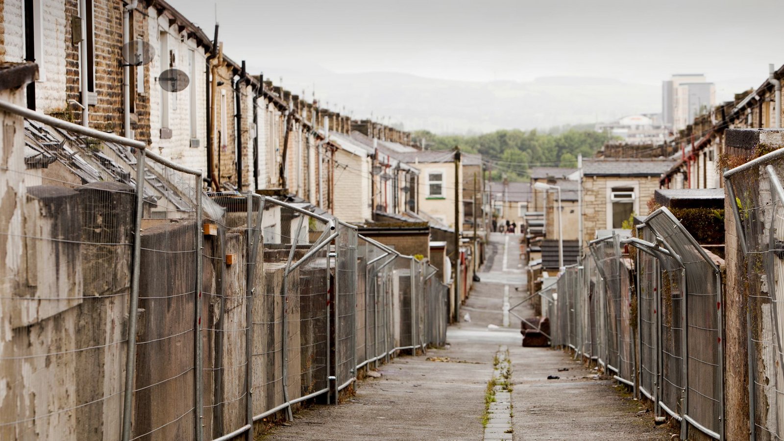 Aufgegebene Häuser in Burnley verdeutlichen den Niedergang der einst stolzen Industriestadt.Foto: IMAGO/AshleyCooper Aufgegebene Häuser in Burnley verdeutlichen den Niedergang der einst stolzen Industriestadt.Foto: IMAGO/AshleyCooper