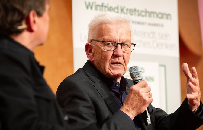Autor und Beschriebener zugleich: Winfried Kretschmann<span class='image-autor'>Foto: Julian Rettig</span>
