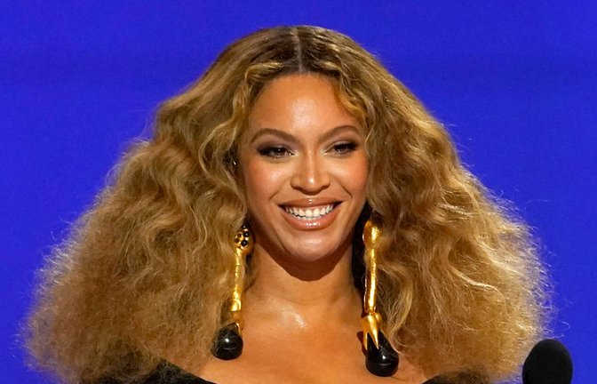 In dem neu angekündigten Film "Mufasa: Der König der Löwen" spricht US-Sängerin Beyoncé die Löwin Nala, ihre Tochter Blue Ivy Carter (12) leiht dem Löwenmädchen Kiara ihre Stimme.<span class='image-autor'>Foto: Chris Pizzello/AP/dpa</span>