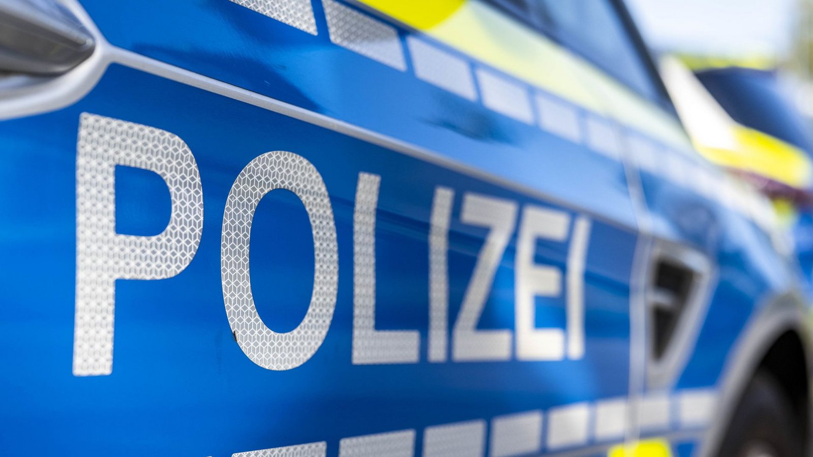 Die Polizei nimmt Hinweise zu dem Vorfall entgegen.Foto: dpa/David Inderlied Die Polizei nimmt Hinweise zu dem Vorfall entgegen.Foto: dpa/David Inderlied