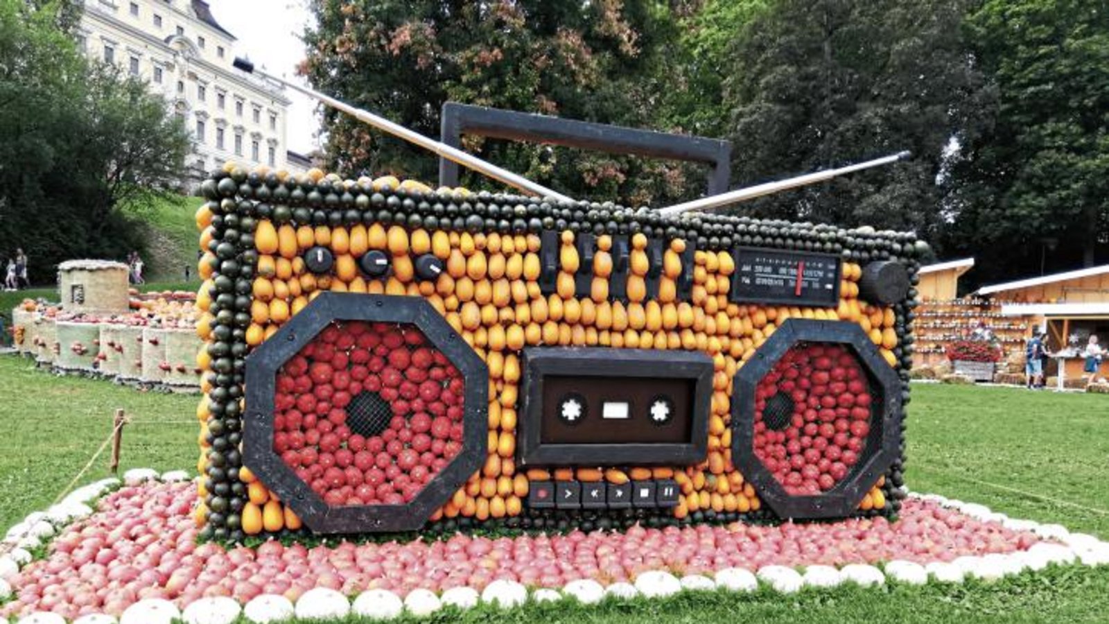 Gestern gab es noch Eintritt, ab heute ist das Blühende Barock samt der Kürbisausstellung in Ludwigsburg geschlossen. Foto: Rostek Gestern gab es noch Eintritt, ab heute ist das Blühende Barock samt der Kürbisausstellung in Ludwigsburg geschlossen. Foto: Rostek
