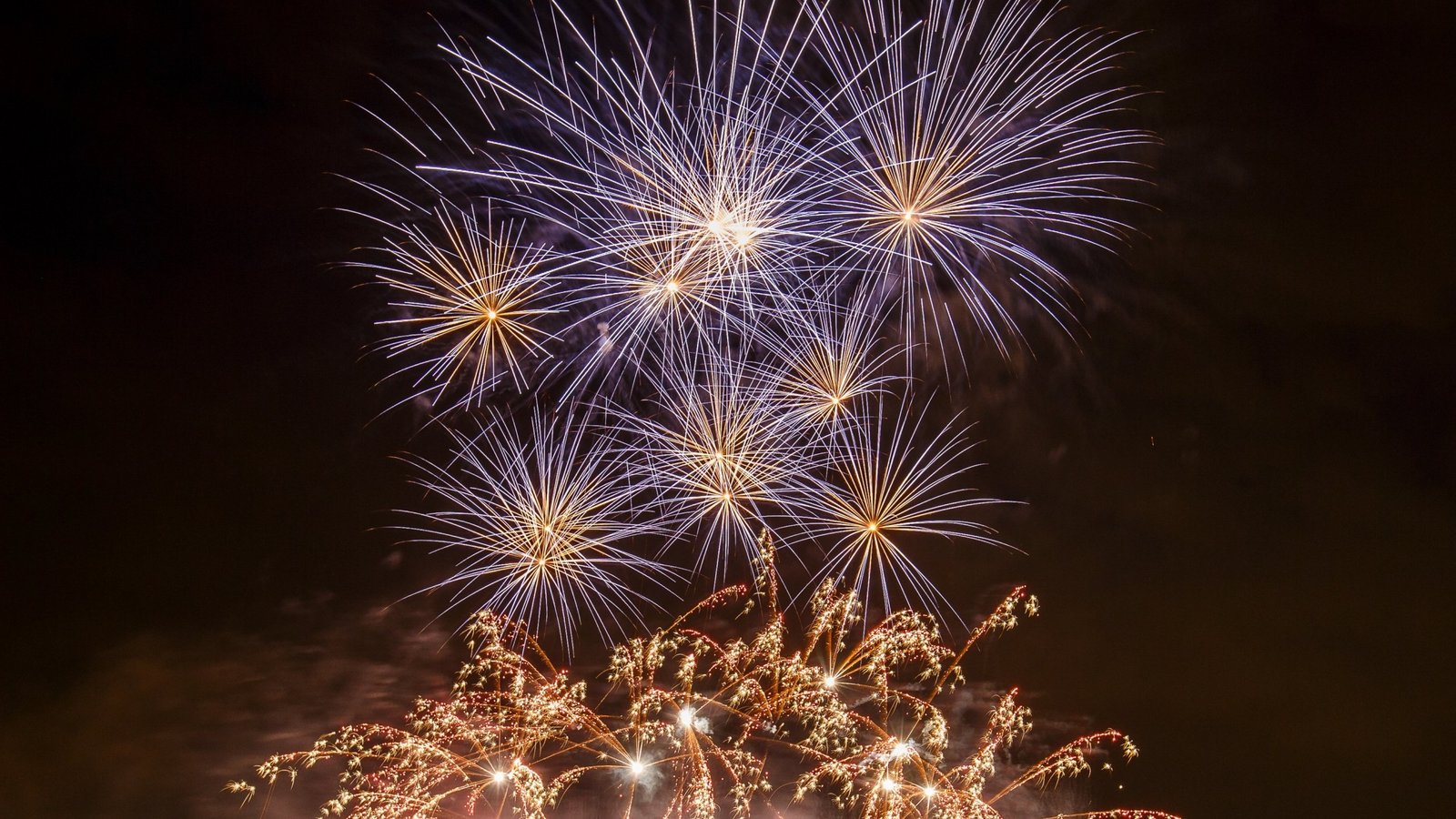 Musikfeuerwerk im Blühenden Barock in Ludwigsburg. Foto: p