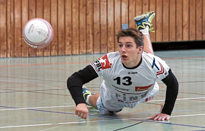„Jakob Kilpper ist wahrscheinlich der defensiv stärkste Angreifer, der in einer U 18 spielt“, sagt Kolja Meyer über den Spieler, der in der Bundesliga weiter hinten spielt als in der Jugend.  Foto: Küppers