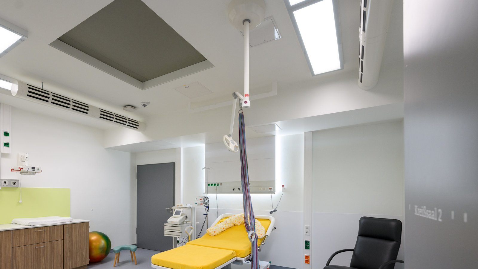 Einer der zwei Kreißsäle im Krankenhaus Mühlacker – hier sollen zukünftig ambulante Patienten versorgt werden. Foto: RKH-Gesundheit Einer der zwei Kreißsäle im Krankenhaus Mühlacker – hier sollen zukünftig ambulante Patienten versorgt werden. Foto: RKH-Gesundheit
