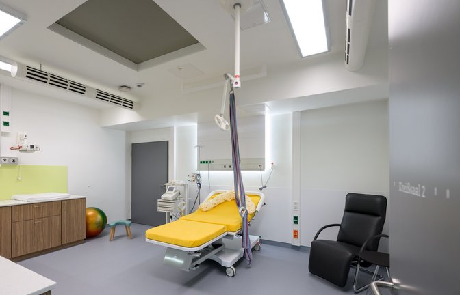 Einer der zwei Kreißsäle im Krankenhaus Mühlacker – hier sollen zukünftig ambulante Patienten versorgt werden.  <span class='image-autor'>Foto: RKH-Gesundheit</span>