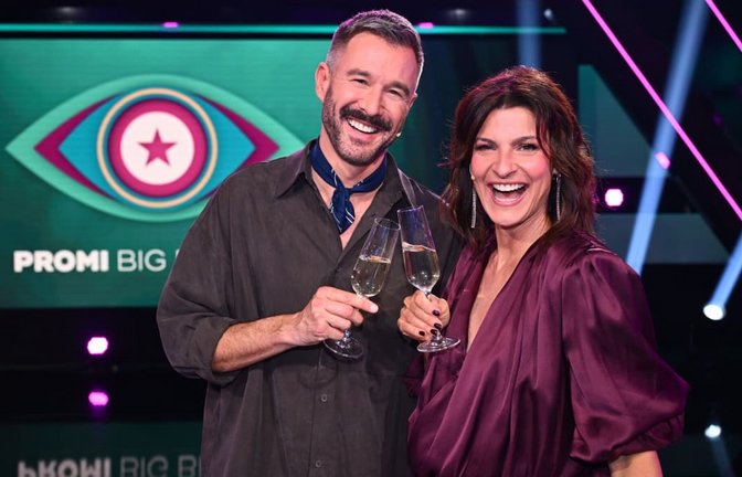 Jochen Schropp und Marlene Lufen bilden erneut das Moderationsduo für "Promi Big Brother" 2026.<span class='image-autor'>Joyn/Willi Weber</span>