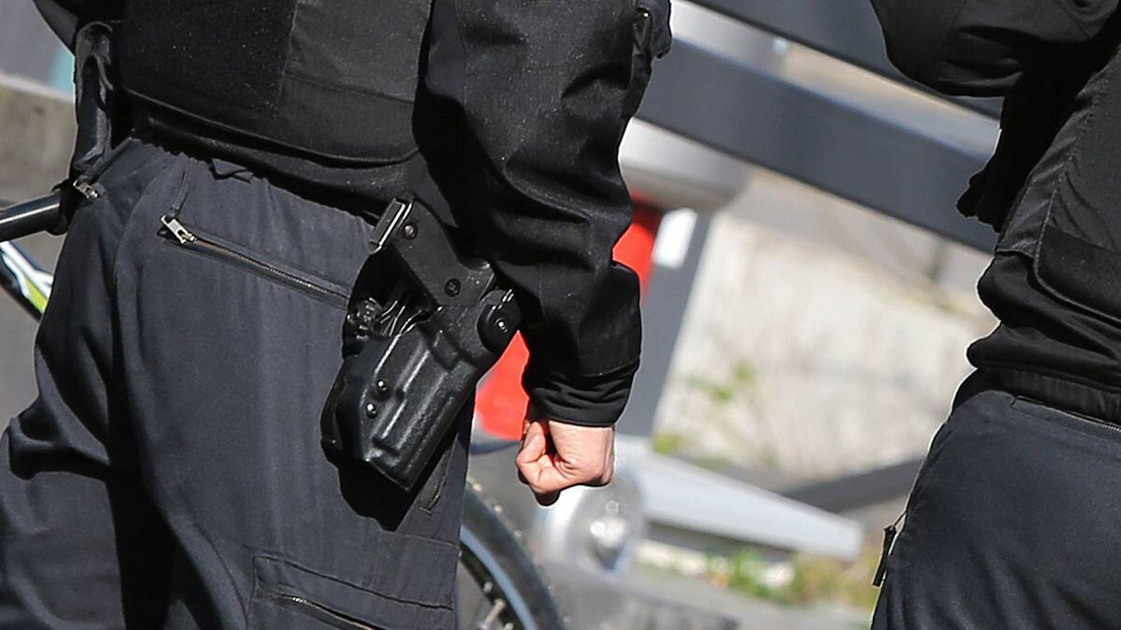 Bei einem größeren Polizeieinsatz wurde ein Mann festgenommen. (Symbolbild)Foto: imago images / Andreas Gora/Andreas Gora Bei einem größeren Polizeieinsatz wurde ein Mann festgenommen. (Symbolbild)Foto: imago images / Andreas Gora/Andreas Gora