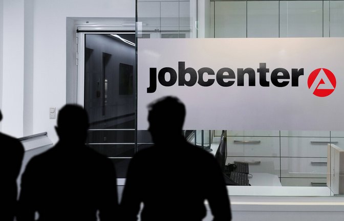 Erste Adresse für Hilfsbedürftige, die zur Arbeit fähig sind: das Jobcenter.<span class='image-autor'>Foto: Imago/Bihlmayerfotografie</span>
