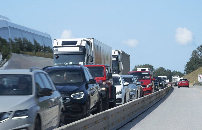 Typischer Anblick: Stau auf der zweispurigen A6.<span class='image-autor'>Foto: IMAGO/imagebroker</span>