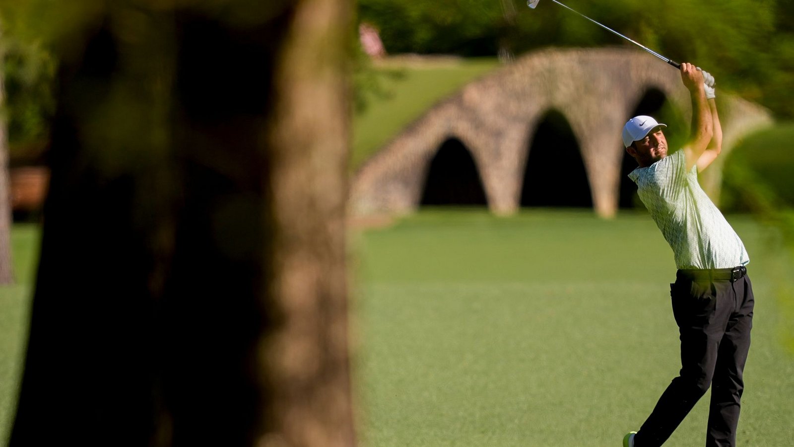 Scottie Scheffler spielte eine gute Auftaktrunde.Foto: David J. Phillip/AP/dpa