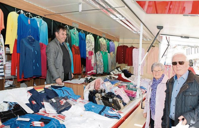 Traditionsstand beim Oberriexinger Krämermarkt. Fotos: Bögel