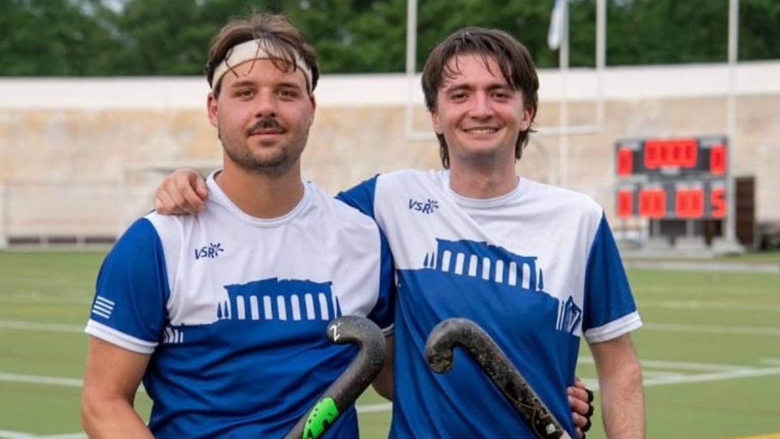 Matteo Panagis (li.) und Konstantin von der Mülbe von der SV Böblingen spielen für die griechische Nationalmannschaft.privat