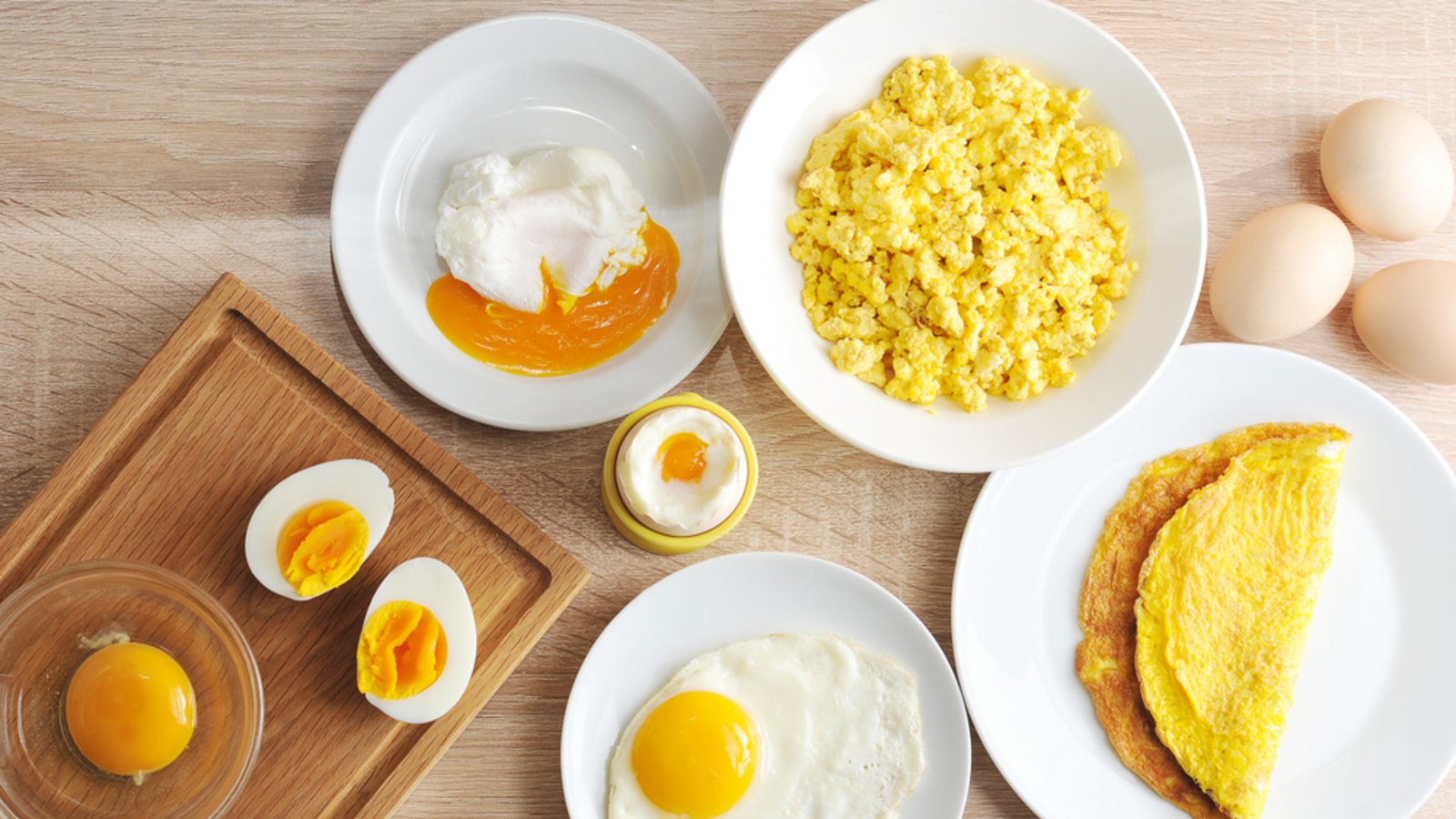 Kann man zu viele Eier essen?Foto: Lenasirena / shutterstock.com Kann man zu viele Eier essen?Foto: Lenasirena / shutterstock.com
