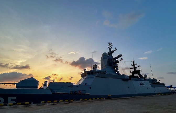 Ein russisches Kriegsschiff bei einem Besuch in Jakarta (Archivbild)<span class='image-autor'>Foto: IMAGO/Anadolu Agency/IMAGO/Firdaus Wajidi</span>