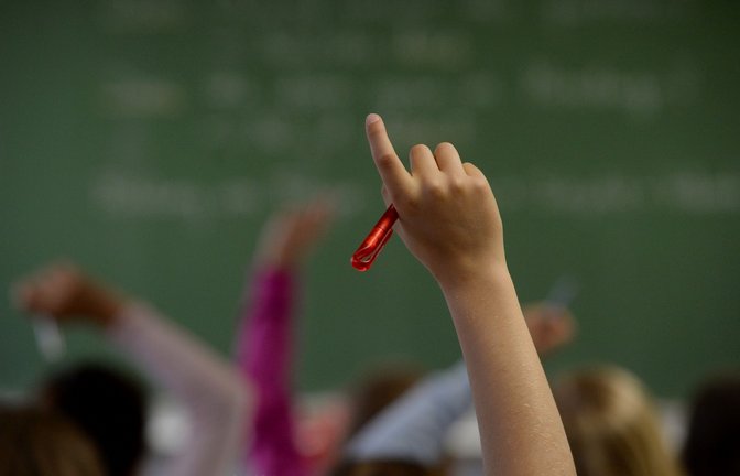 Wer in die Schule geht, wird klüger: Ein Jahr regelmäßiger Schulbesuch bewirkt einen Intelligenzzuwachs, der  fünf IQ-Punkten entspricht.<span class='image-autor'>Foto: dpa/Marijan Murat</span>