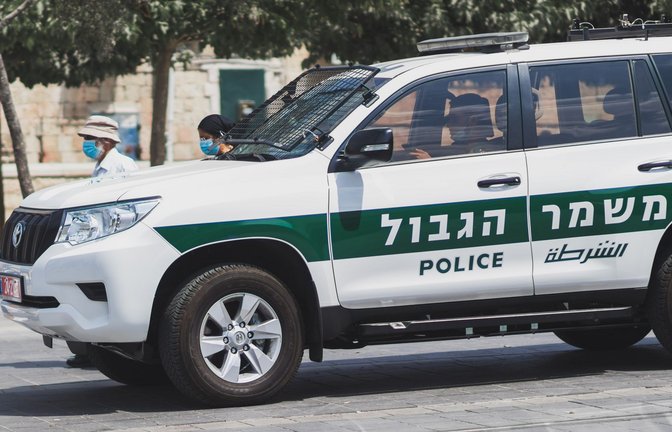 Eine Israelin muss mit einer Strafe rechnen – sie soll die Leiche ihrer 93-jährigen Mutter heimlich beseitigt haben (Symbolfoto).<span class='image-autor'>Foto: IMAGO/Pond5 Images/xyosilonx via imago-images.de</span>