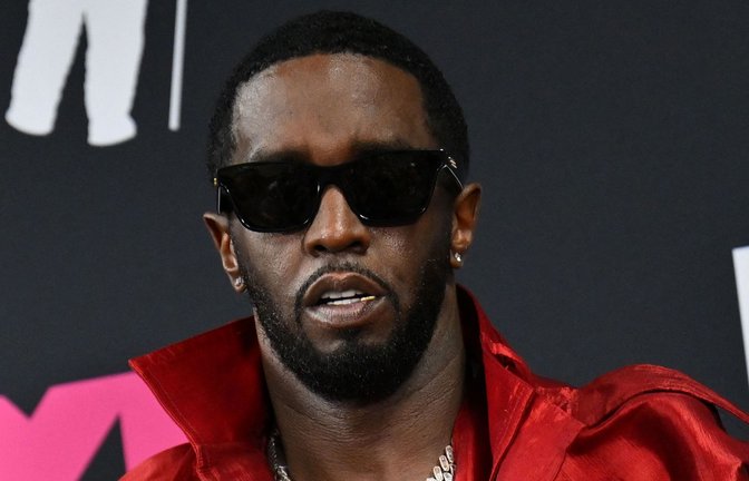 Geschworene hatten den US-Rapper in dem viel beachteten Prozess in zwei von fünf Anklagepunkten schuldig gesprochen. (Archivbild)<span class='image-autor'>Foto: AFP/ANGELA WEISS</span>