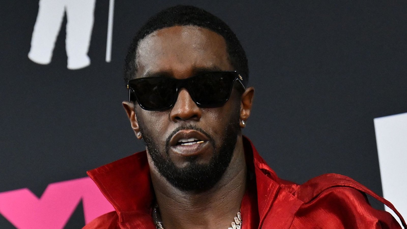 Geschworene hatten den US-Rapper in dem viel beachteten Prozess in zwei von fünf Anklagepunkten schuldig gesprochen. (Archivbild)Foto: AFP/ANGELA WEISS