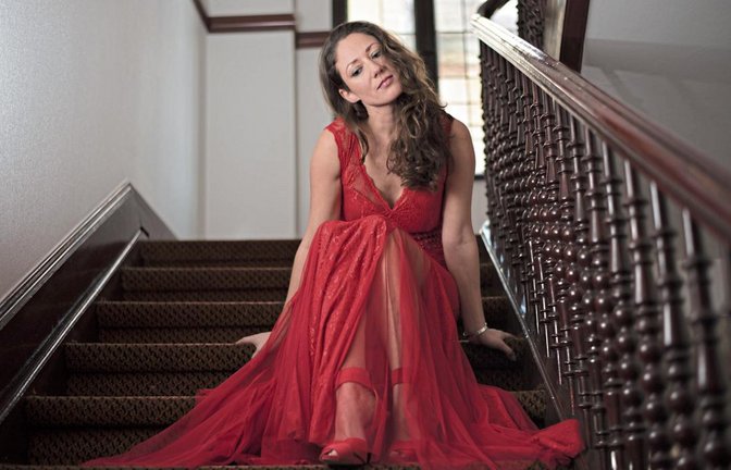 Rebecca-Madeleine Katz ist am Samstag mit einem ungewöhnlichen Konzert zu Gast in Kleinsachsenheim. Foto: p