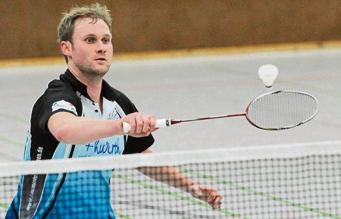Matthias Munzig hat den SV Illingen in der Badminton-Landesliga Neckar/Hohenlohe zu einem 8:0 über den TSV Schlechtbach und einem 5:3 über die DJK Ludwigsburg geführt. Foto: Leitner