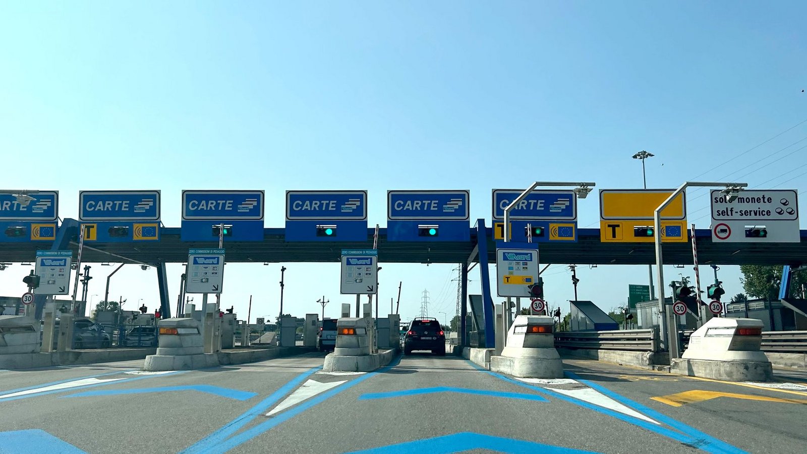 In Italien soll es bei Verspätungen wegen Autobahn-Baustellen jetzt Geld zurückgeben. (Archivbild)Foto: Christoph Sator/dpa