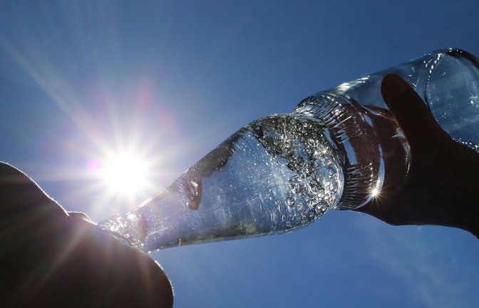Durst löscht man am besten mit Wasser.<span class='image-autor'>Foto: dpa/Karl-Josef Hildenbrand</span>