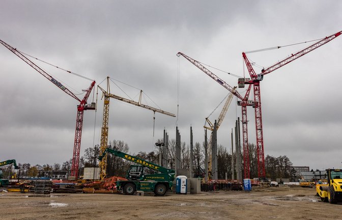 Die Bundesregierung plant, die Rechenzentrumskapazitäten in Deutschland massiv auszubauen. (Symbolbild)<span class='image-autor'>Foto: Frank Hammerschmidt/dpa</span>