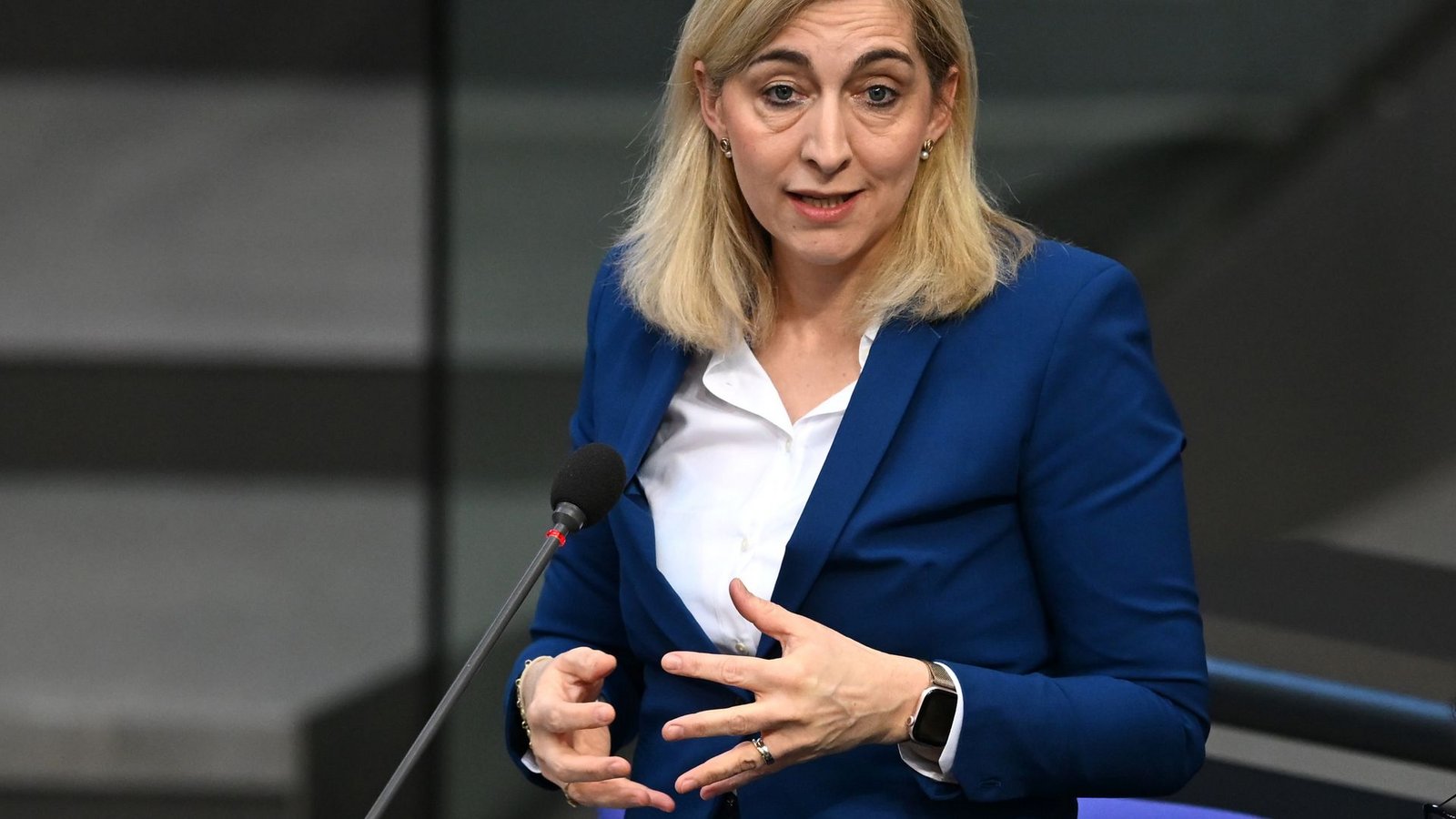Das Gesundheitsministerium erwartet eine größere Finanzlücke bei den Kassen 2027. (Archivbild)Foto: Elisa Schu/dpa