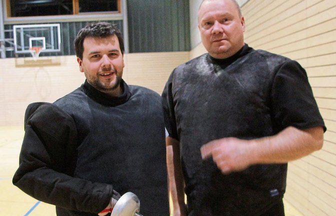Michael Hartelt (links) und Zoltán Szegedi verstärken das Trainerteam der Fechter der TSF Ditzingen. Foto: Eigner