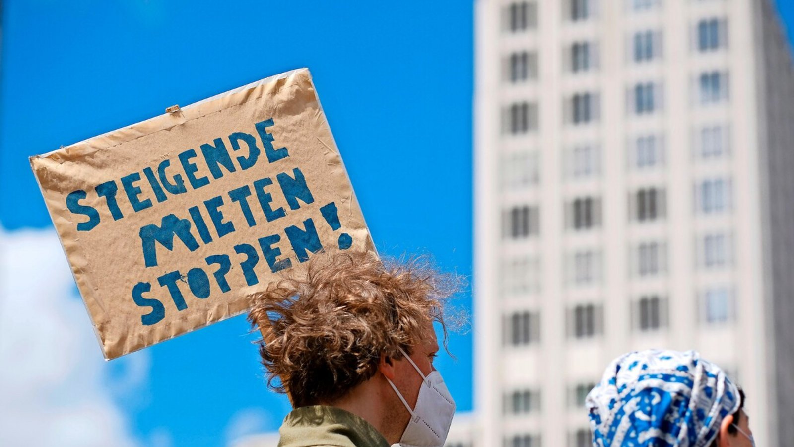 Die Prostete fruchten nicht: die Angebotsmieten sind im vergangenen Jahr wieder stark gestiegen.Foto: imago images Die Prostete fruchten nicht: die Angebotsmieten sind im vergangenen Jahr wieder stark gestiegen.Foto: imago images