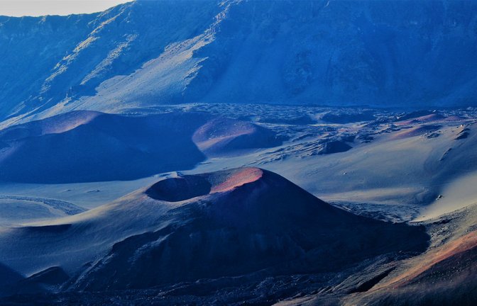 Der Krater des Mount Haleakalā auf Hawaii: Eine Landschaft, die an die Urzeit der frühen Erde erinnern könnte.<span class='image-autor'>Foto: Imago/Pond5 Images</span>
